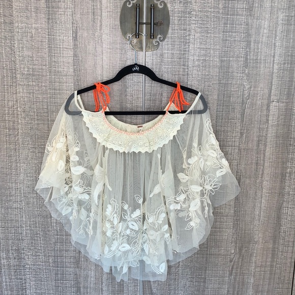 Free People‎ Sheer Mesh Embroidered Aviary Swing Crop Top - Picture 1 of 12